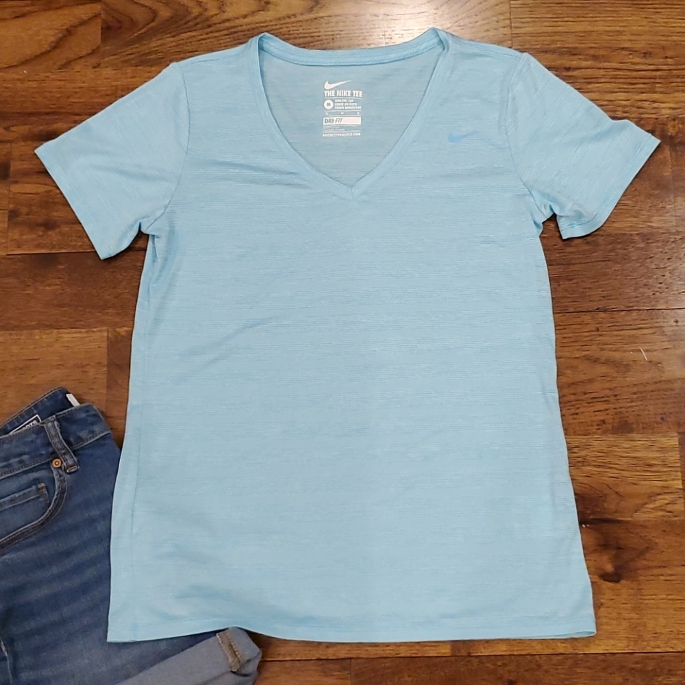 Womens Nike blue dri-fit v neck top size M